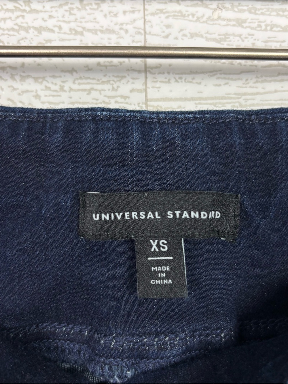 Universal Standard Wide Leg Pull On Jeans Stretch Dark Wash Denim 10 12 - Picture 4 of 10